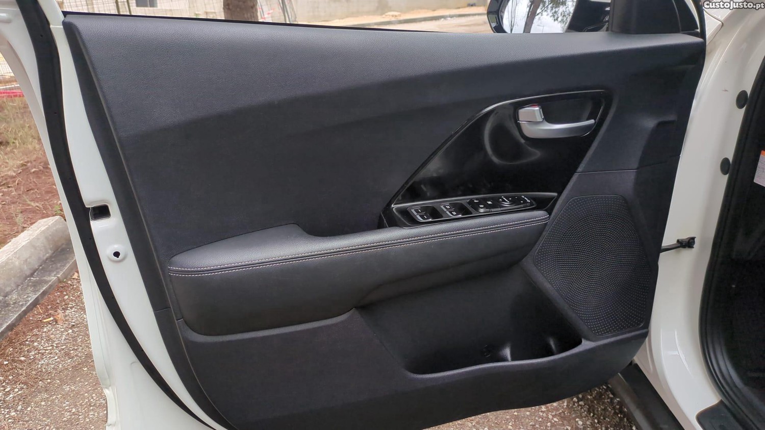 Kia e-Niro 64kWh — fotografia 3