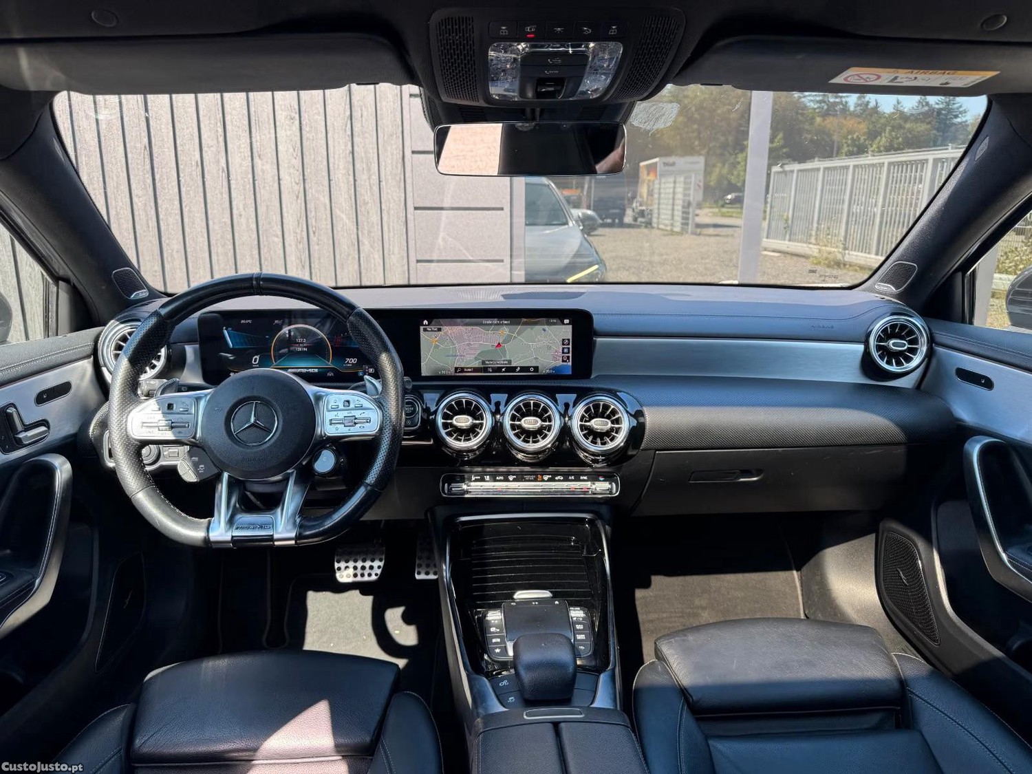 Mercedes-Benz A 35 AMG 4Matic — fotografia 4