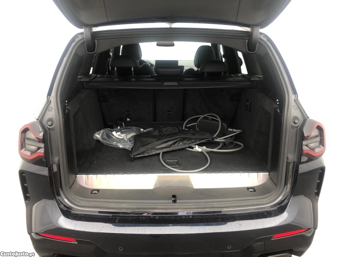 BMW X3 xDrive30e M Sport — fotografia 3