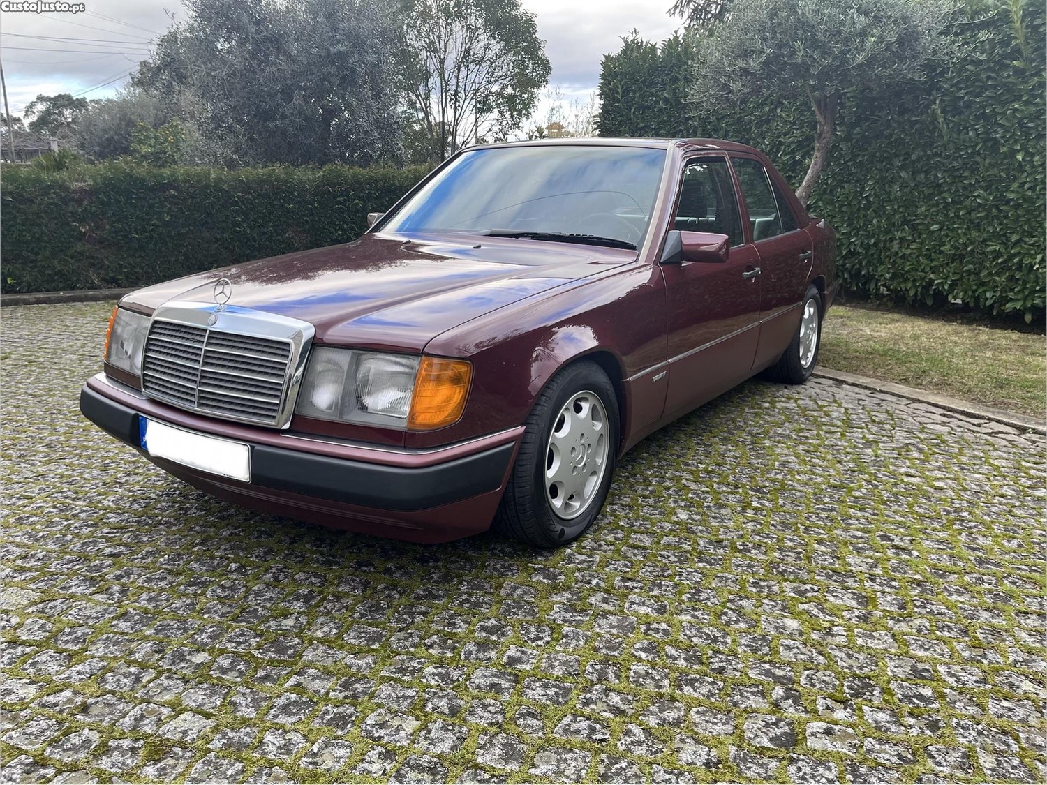 Mercedes-Benz 300 Turbo Diesel (W124) — fotografia 10