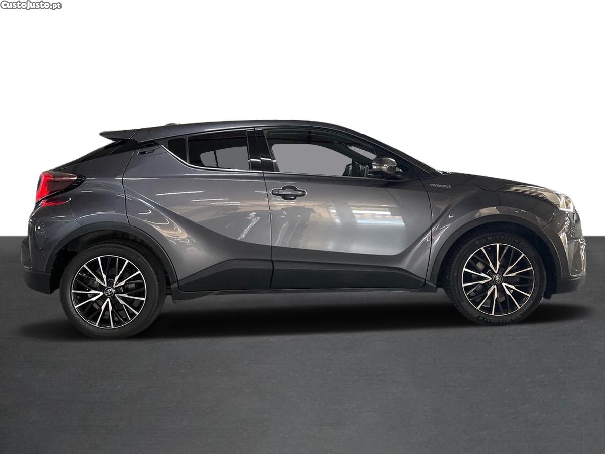 Toyota C-HR 1.8 Hybrid Exclusive+P.Luxury — fotografia 4