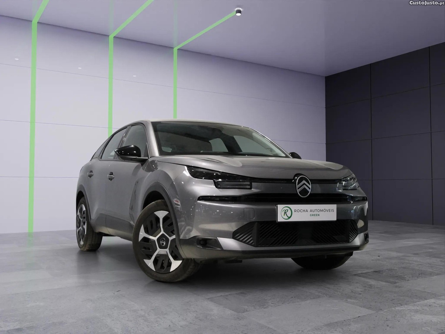 Citroën e-C4 50 kWh Standard Plus — fotografia 12