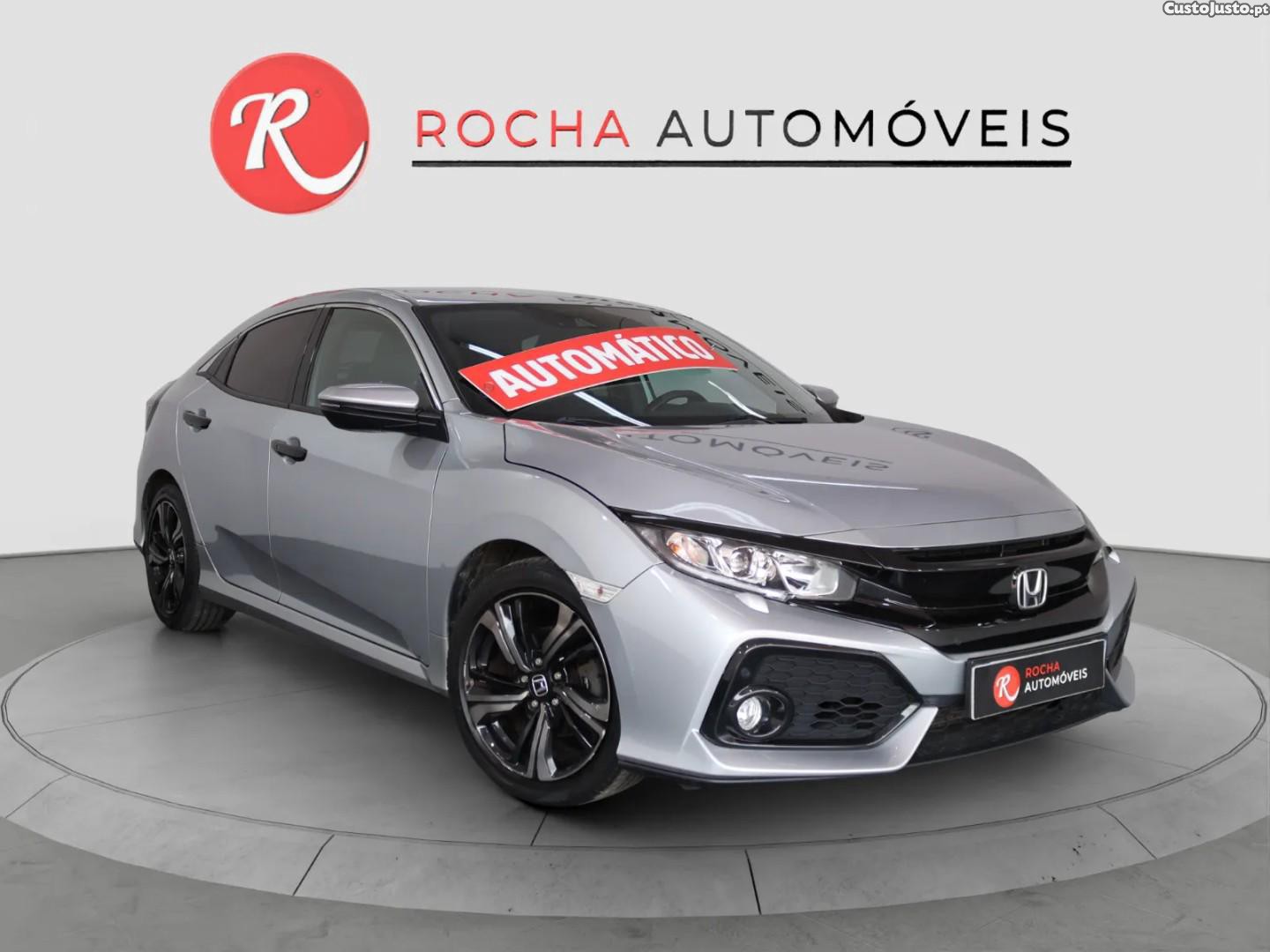 Honda Civic 1.0 i-VTEC Executive CVT — fotografia 17