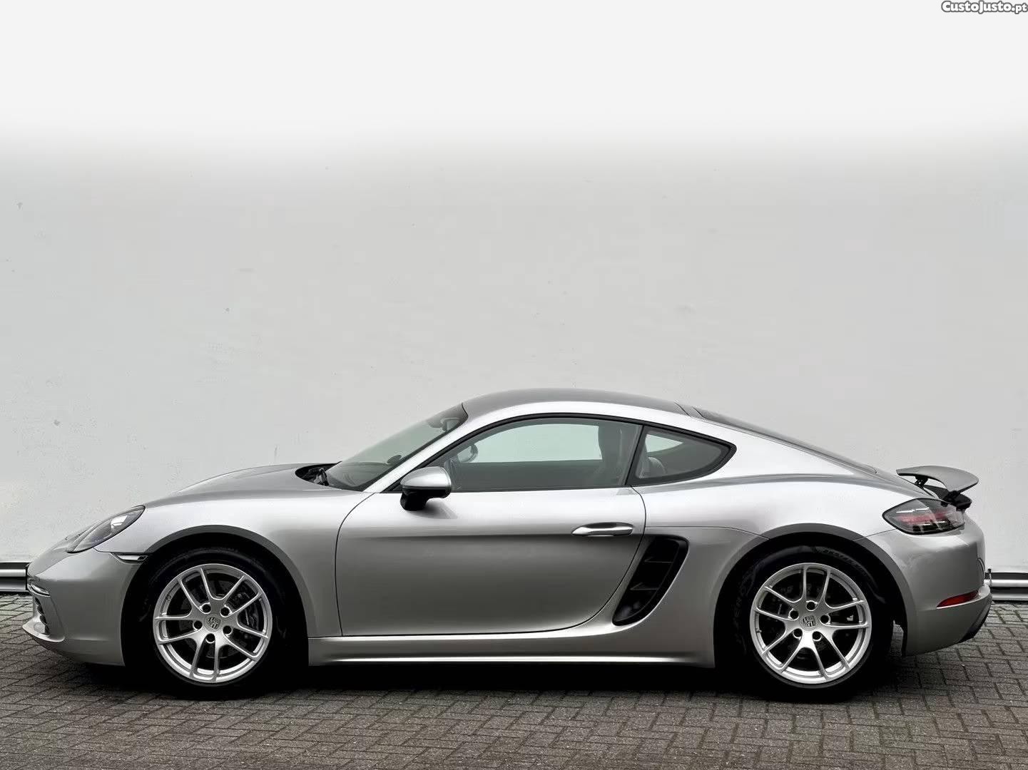 Porsche Cayman 300 PK — fotografia 21