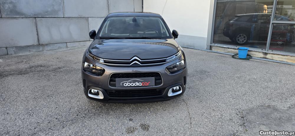 Citroën C4 Cactus 1.5 BlueHDi S — fotografia 18