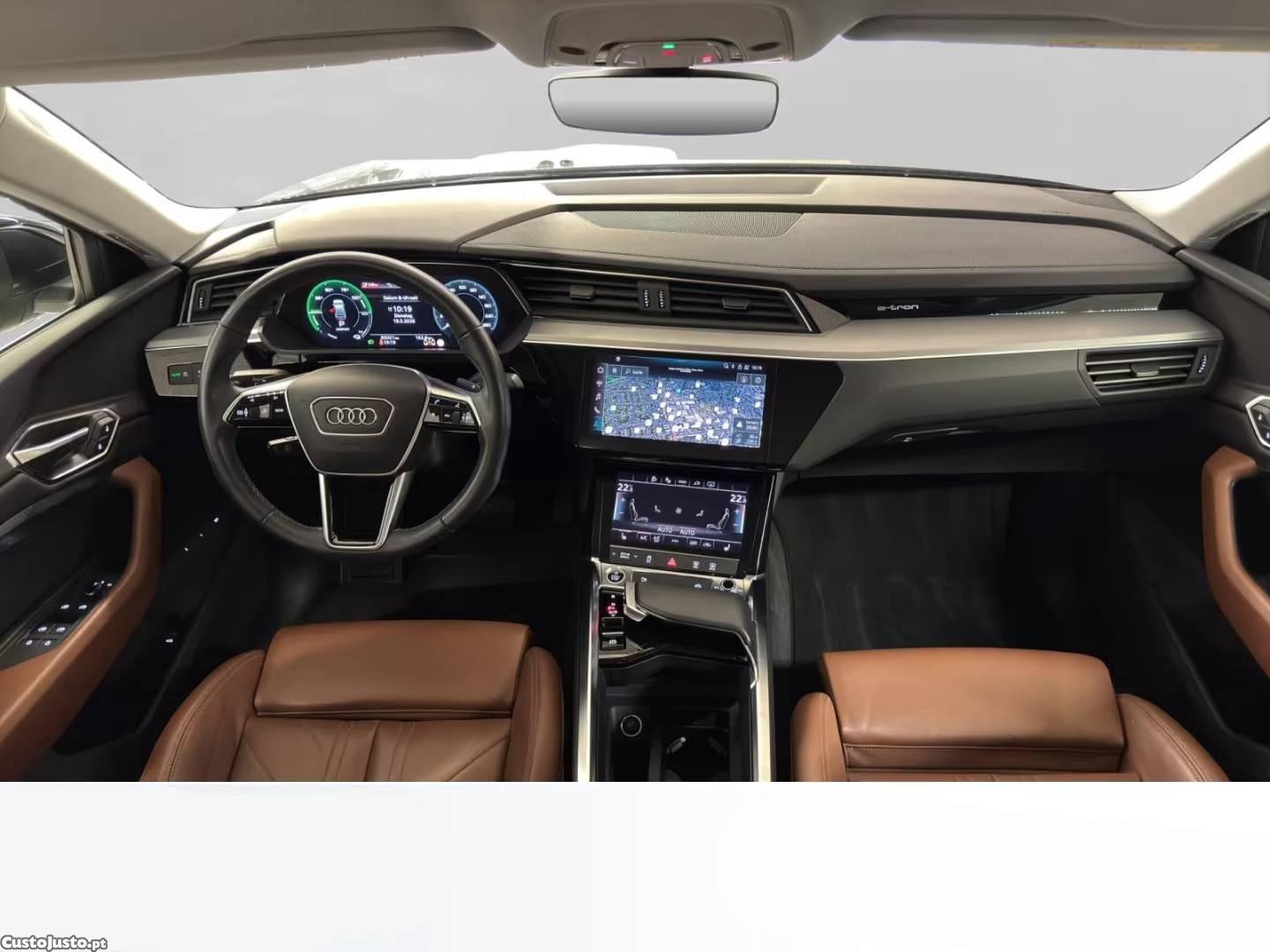 Audi Q8 e-Tron 50 quattro Advanced — fotografia 8