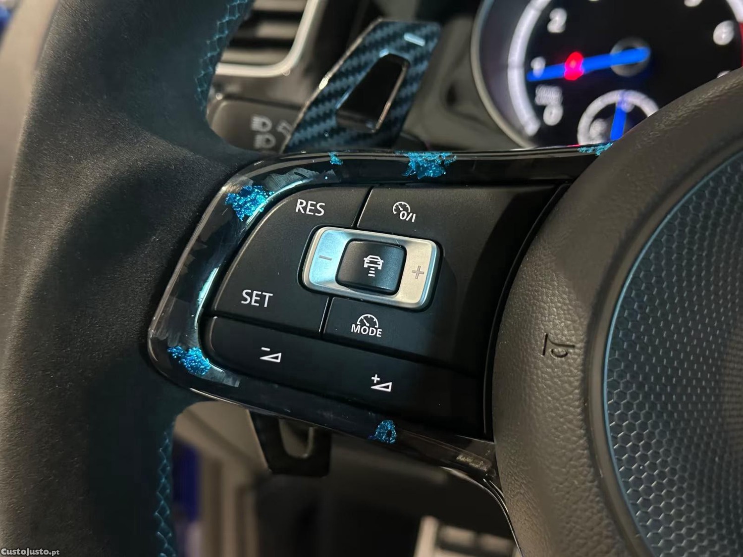 Volkswagen Golf Variant 2.0 TSI R 4Motion — fotografia 13