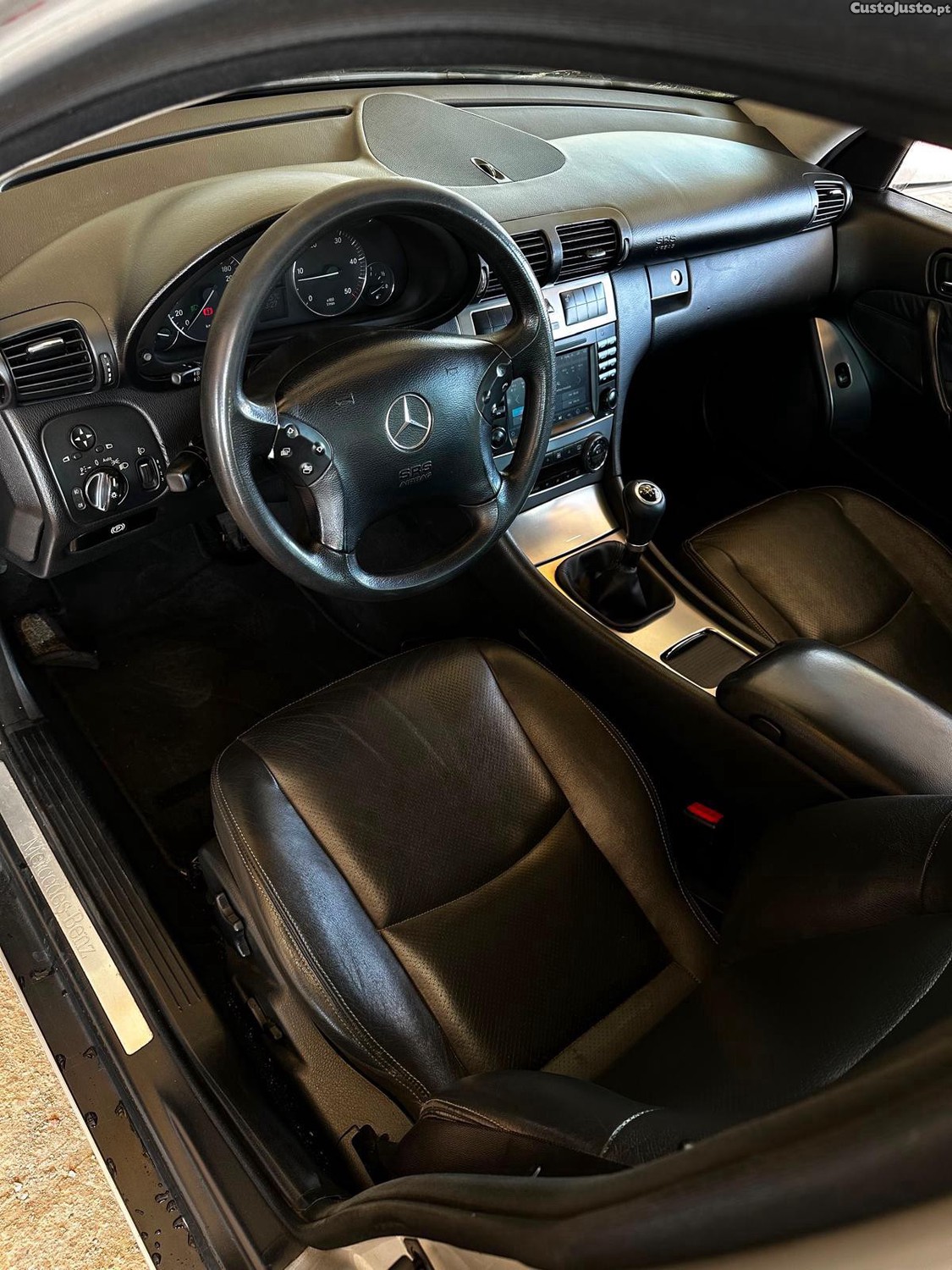 Mercedes-Benz C 200 CDI — fotografia 6