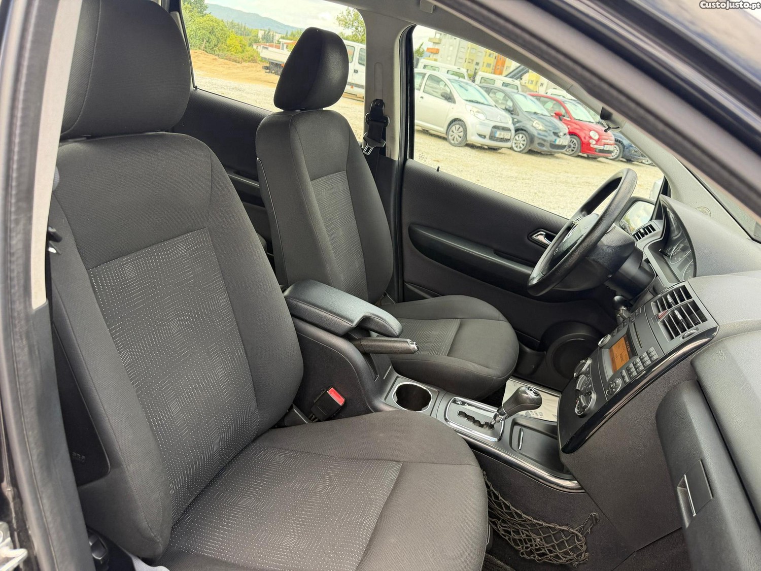 Mercedes-Benz A 160 Automático — fotografia 3