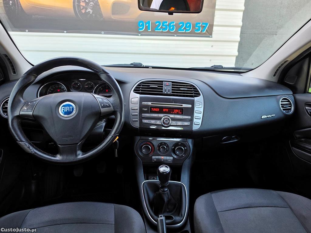 Fiat Bravo 1.6JTdm 105cv 180.000km 03/2009 — fotografia 5