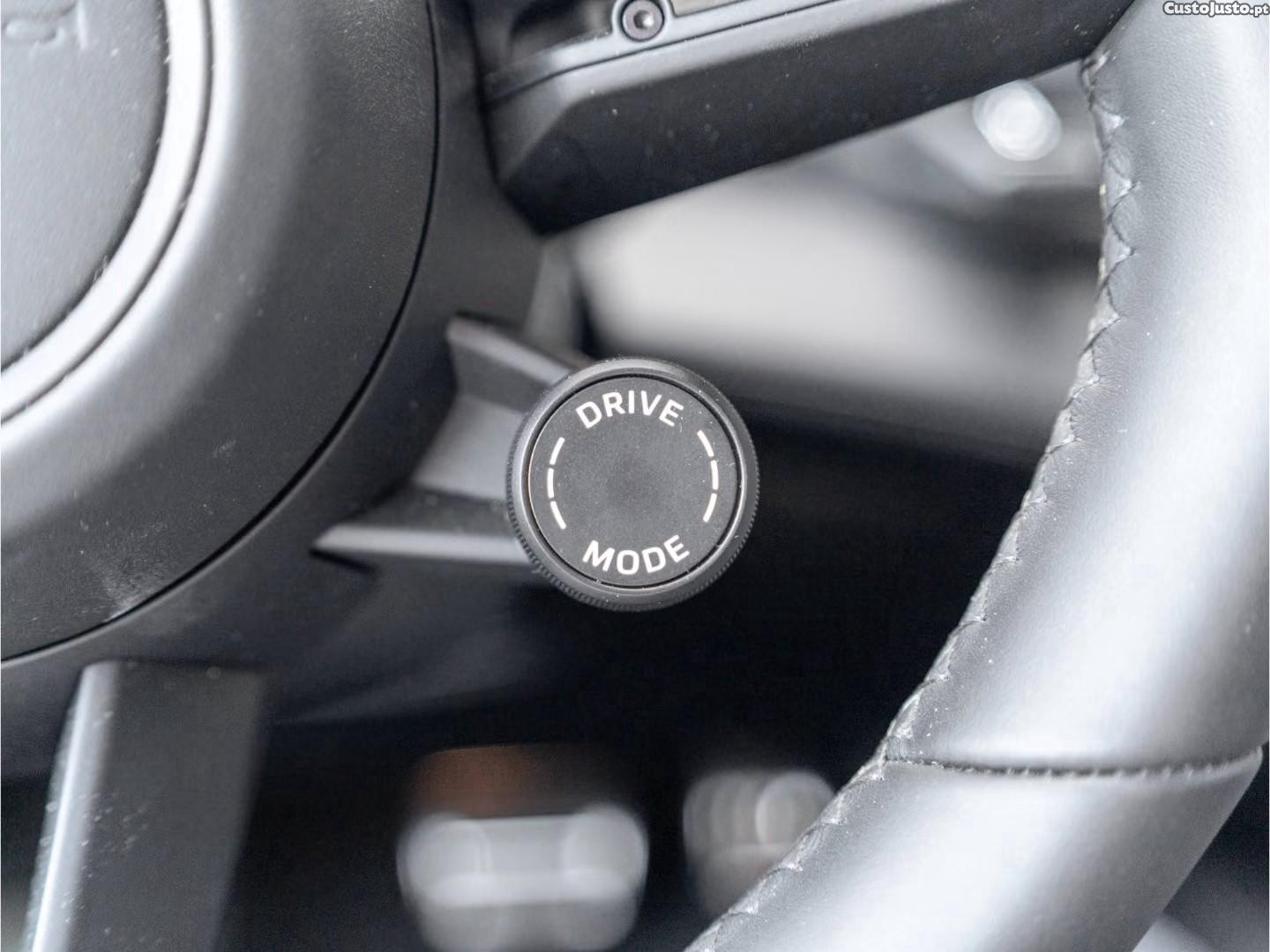 Porsche Cayenne Eletric — fotografia 8