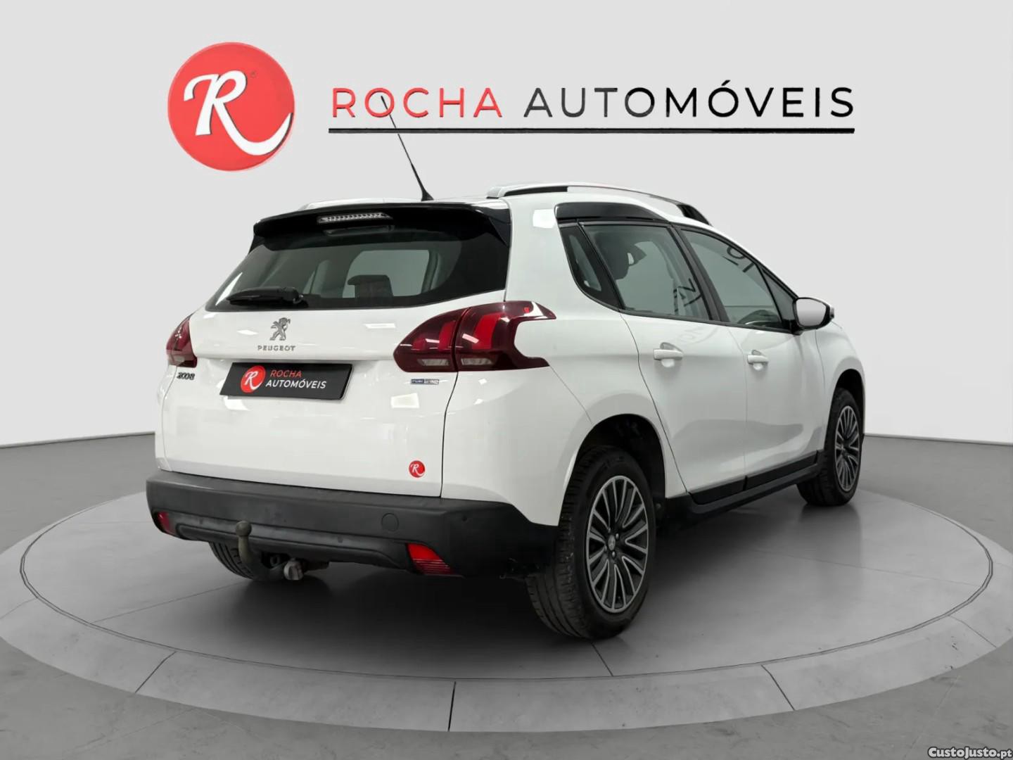 Peugeot 2008 1.2 VTi Active — fotografia 5