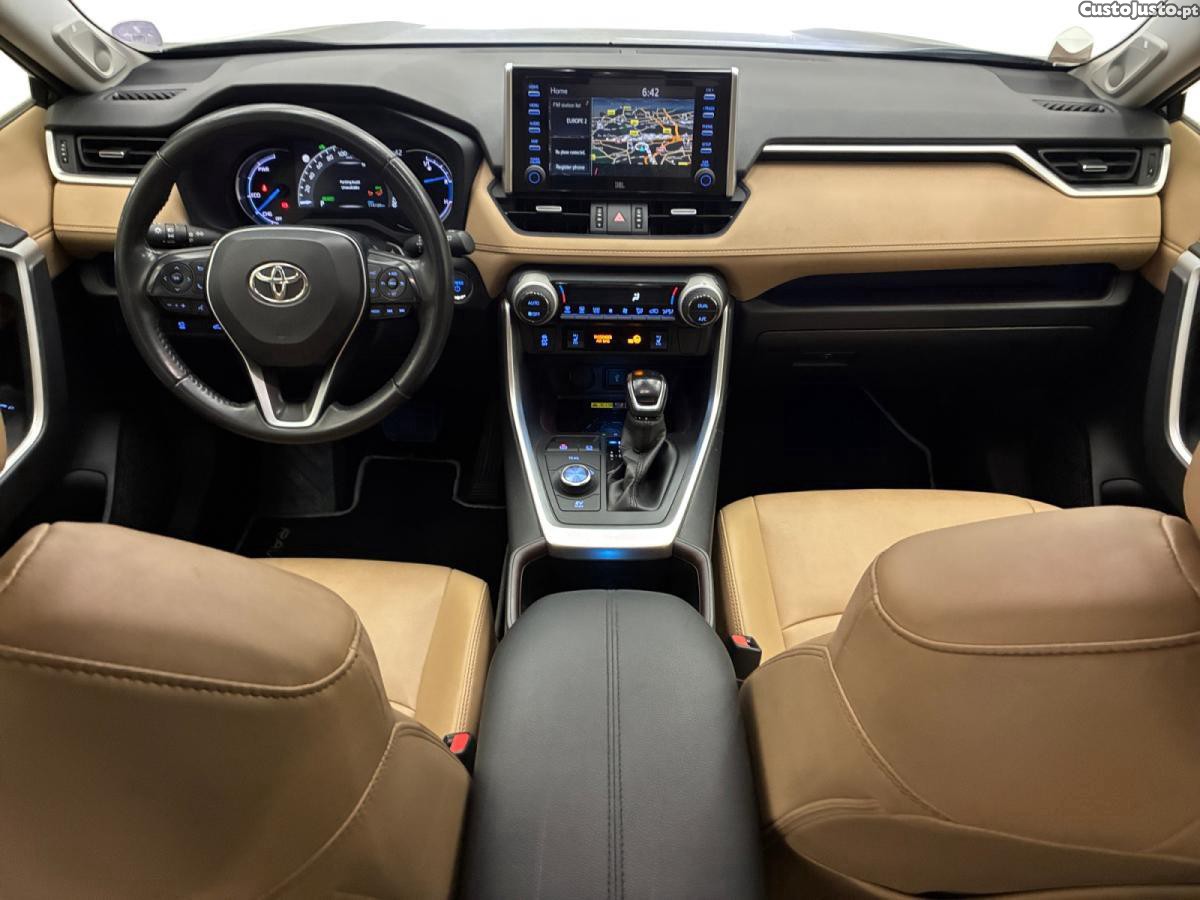 Toyota RAV4 2.5 Hybrid Dynamic AWD-i — fotografia 6