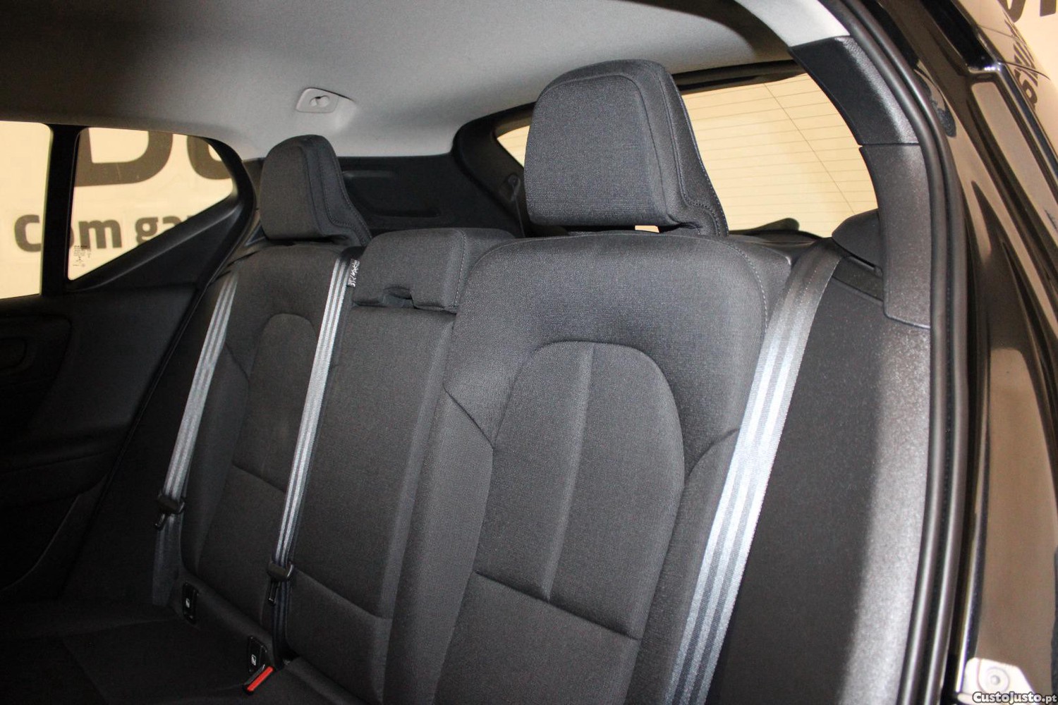Volvo XC 40 D3 2.0 — fotografia 9