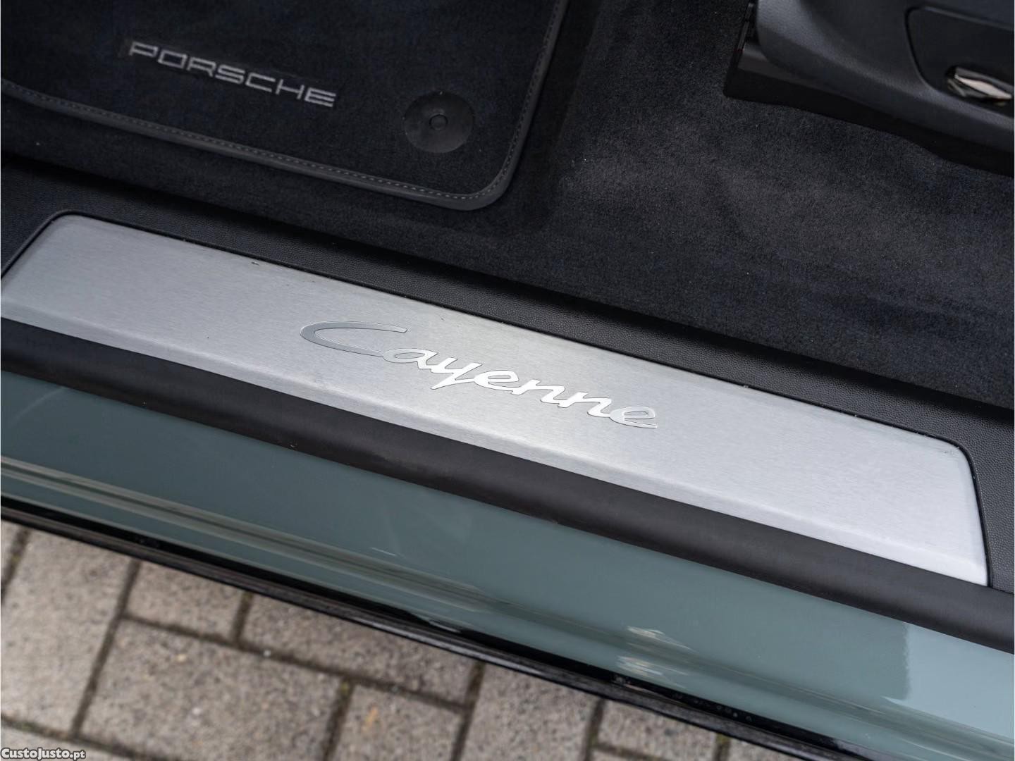 Porsche Cayenne Eletric — fotografia 19