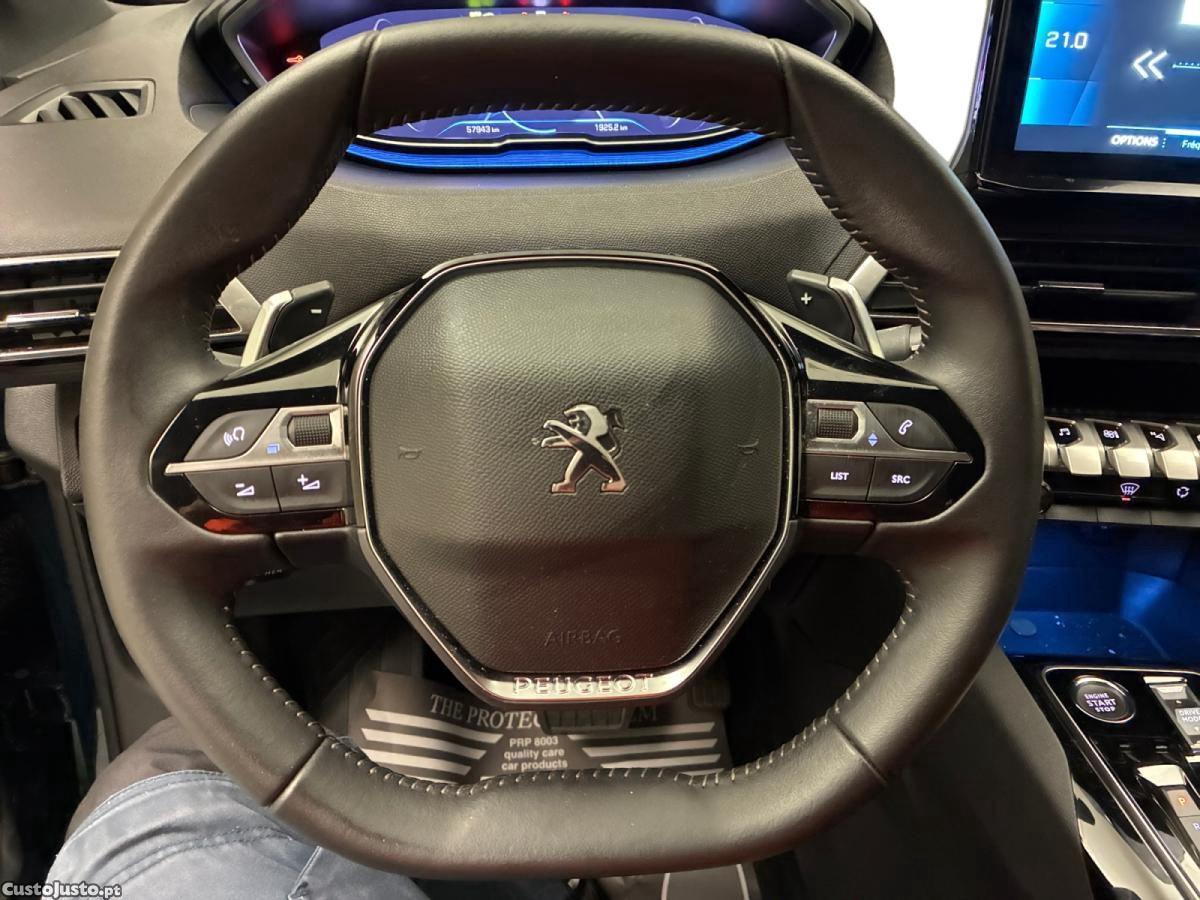 Peugeot 5008 Hybrid Allure Pack e-DCS6 — fotografia 5