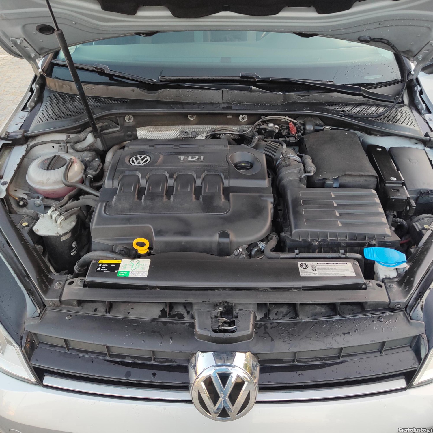 Volkswagen Golf Highline — fotografia 4
