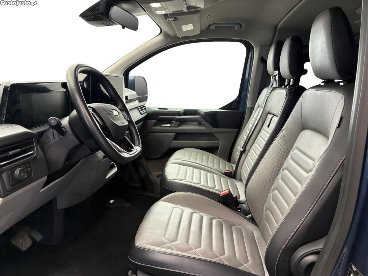 Ford Tourneo 2.0 EcoBlue L2H1 Titanium Aut. — fotografia 7