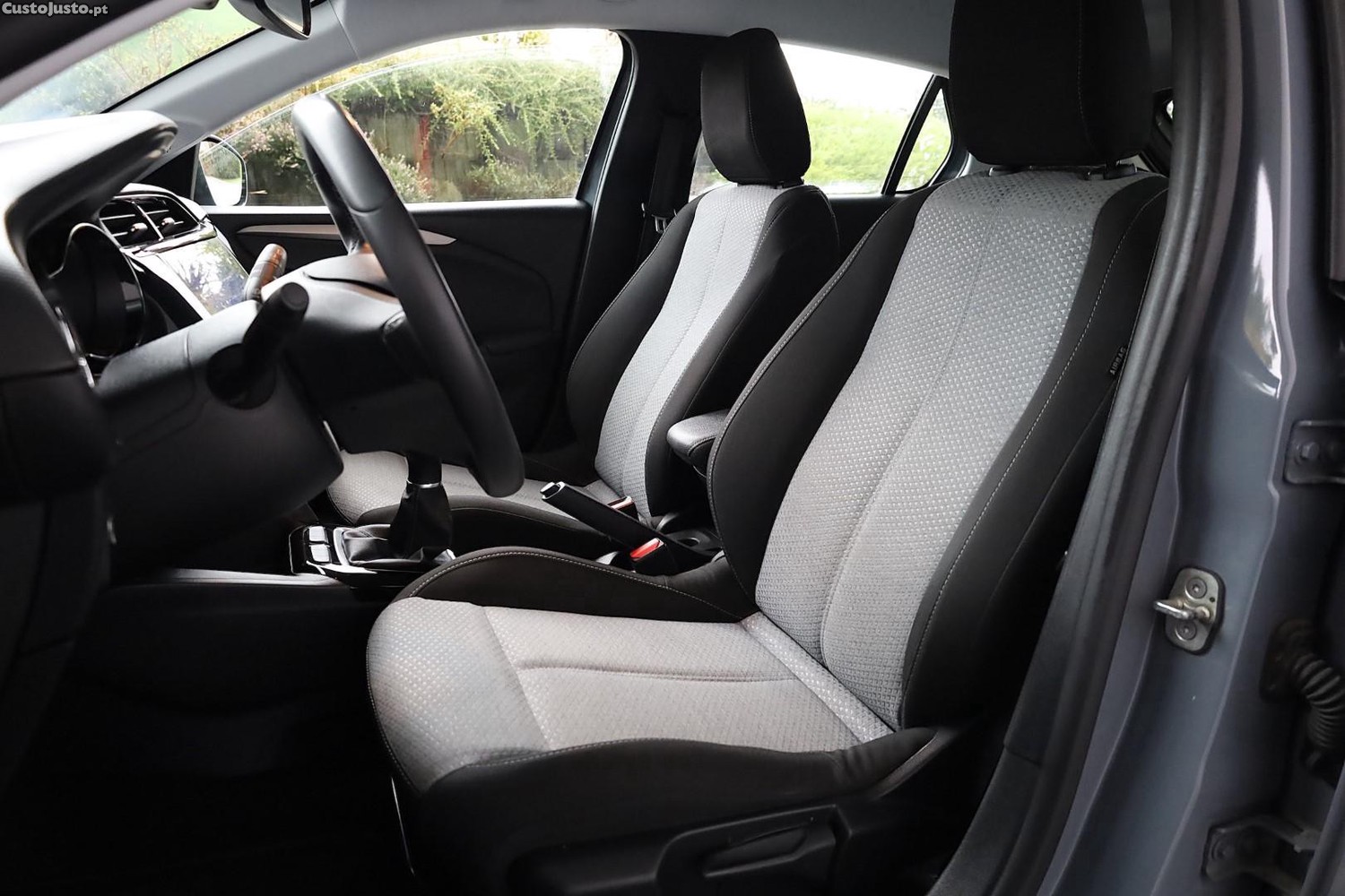 Opel Corsa 1.2 Edition — fotografia 5