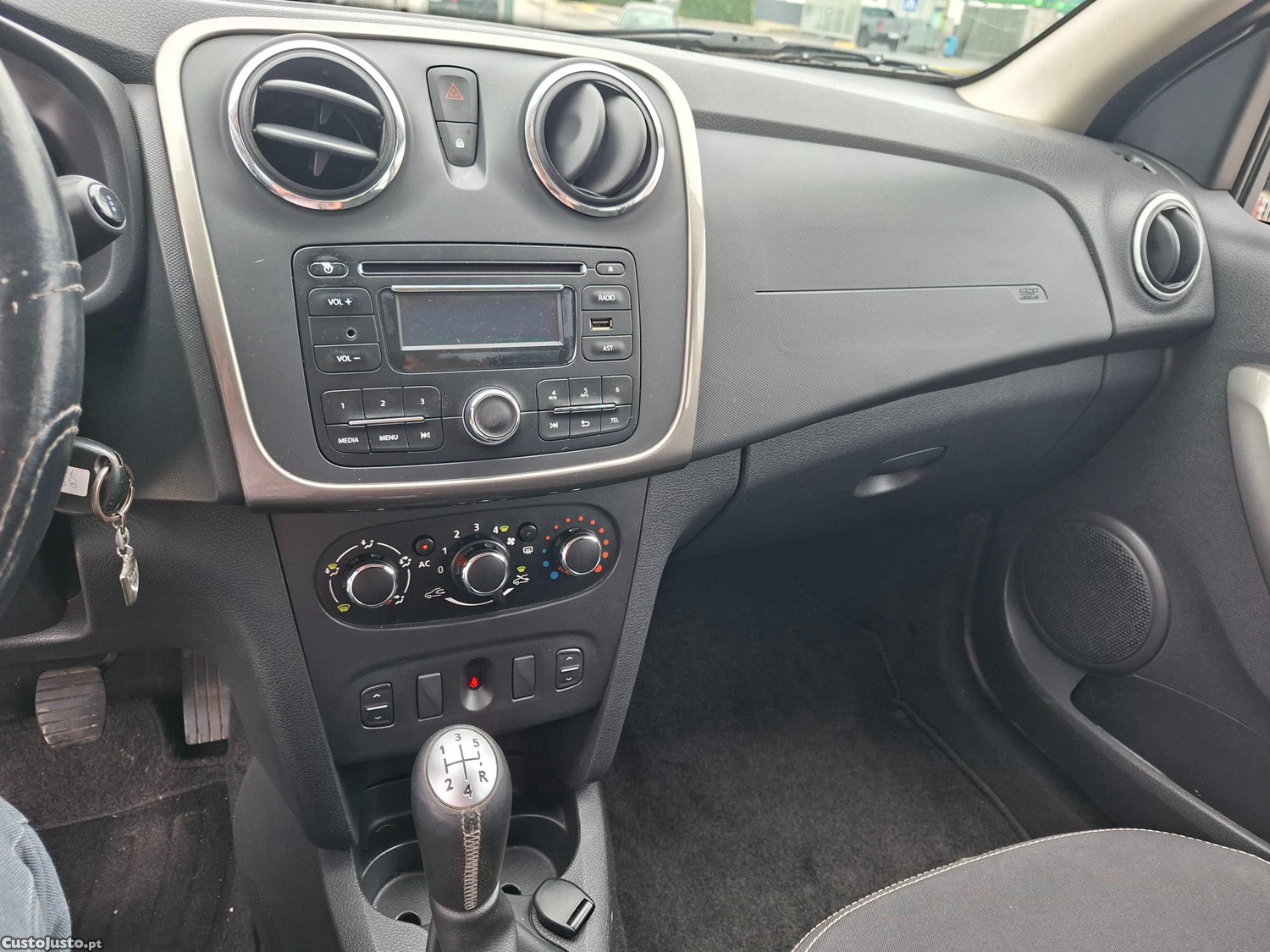 Dacia Logan MCV 0.9 TCe Pack — fotografia 5