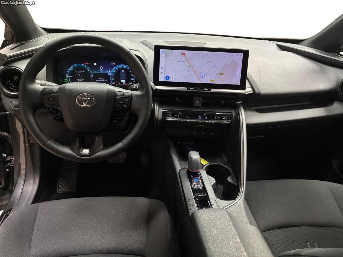 Toyota C-HR 2.0 HDF Plug-in Design — fotografia 7