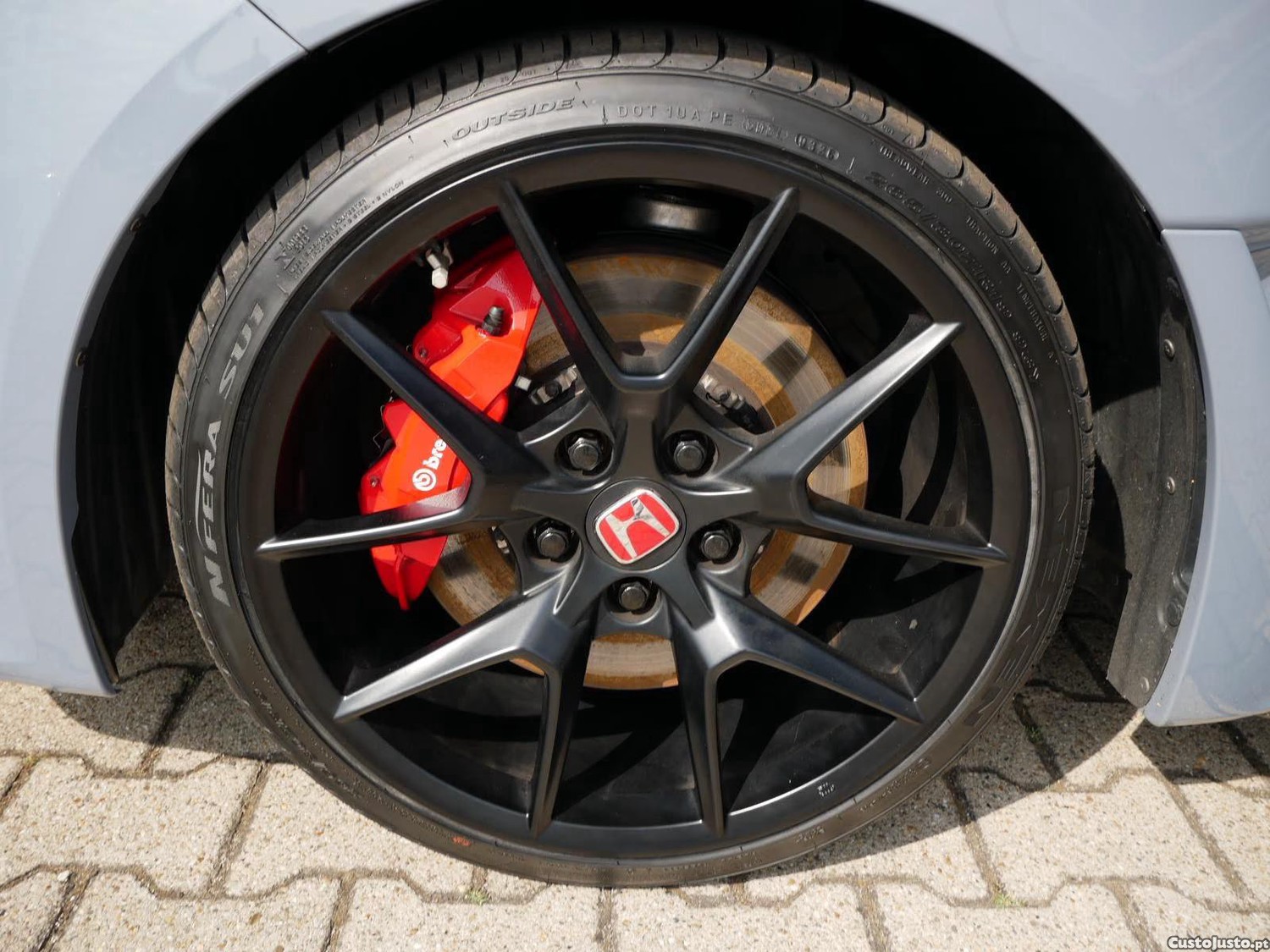 Honda Civic 2.0 i-VTEC Type-R — fotografia 2