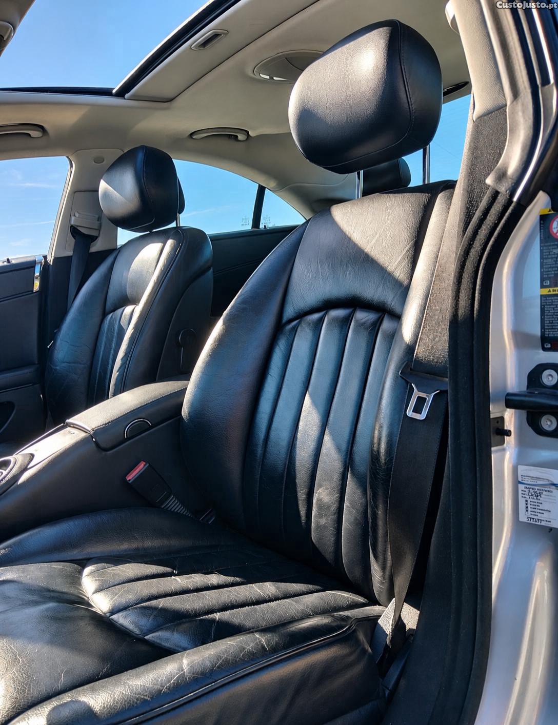 Mercedes-Benz CLS 320 CDI 224cv — fotografia 5