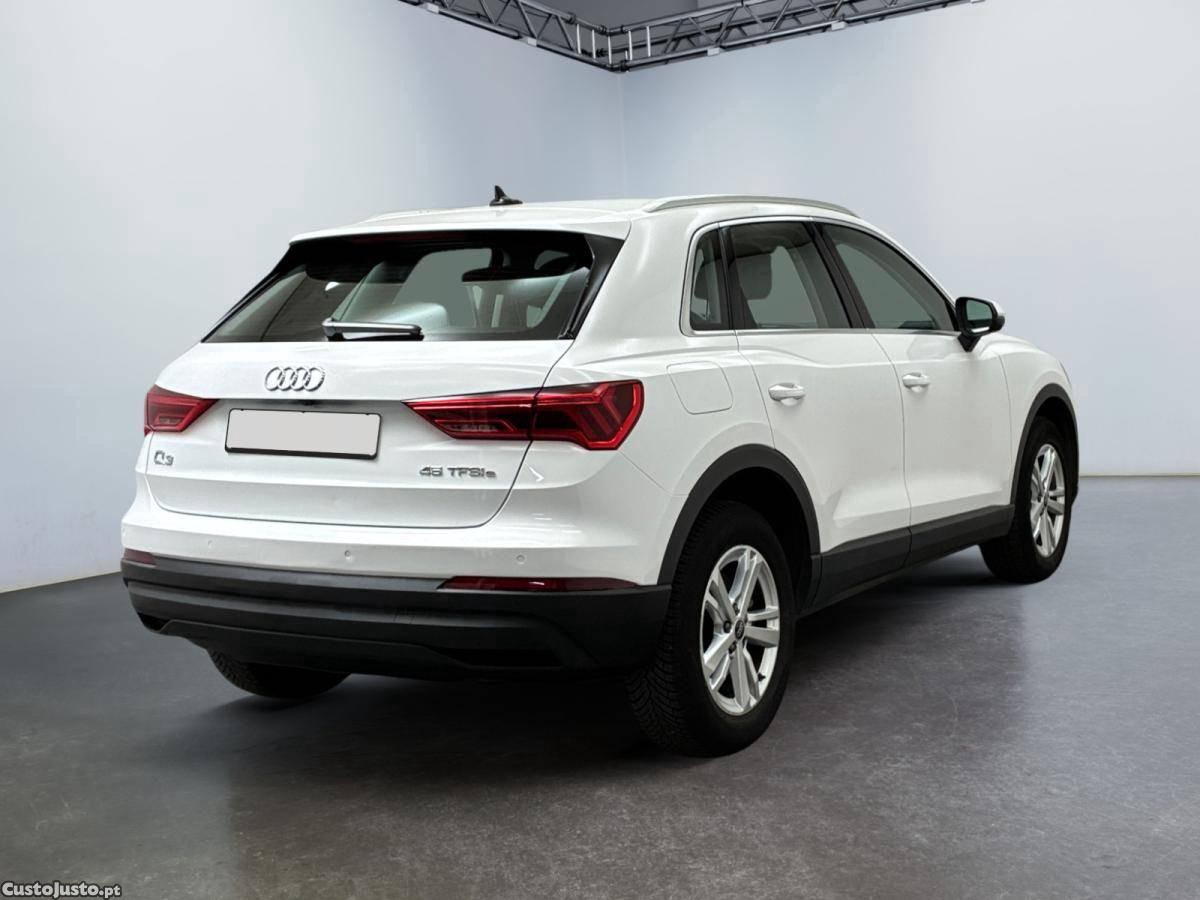Audi Q3 45 TFSIe S tronic - 23 — photo 2