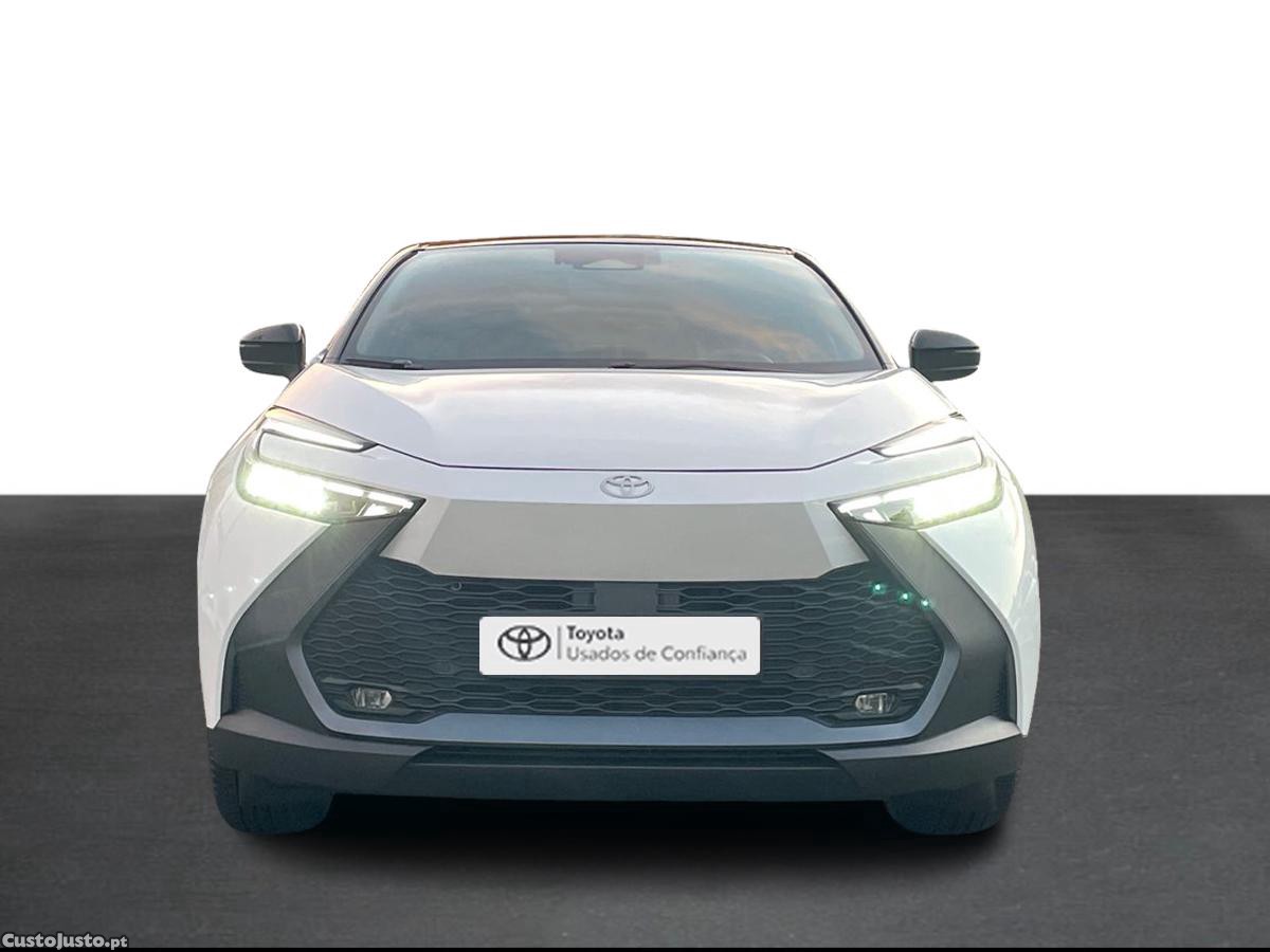 Toyota C-HR 2.0 HDF Plug-in Square Collection — fotografia 12
