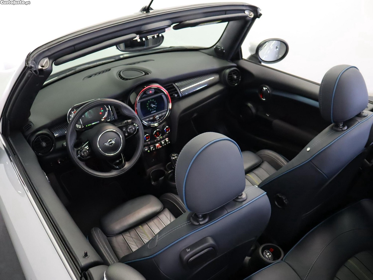 MINI Cabrio Cooper Premium Sidewalk Special Edition Auto — fotografia 3