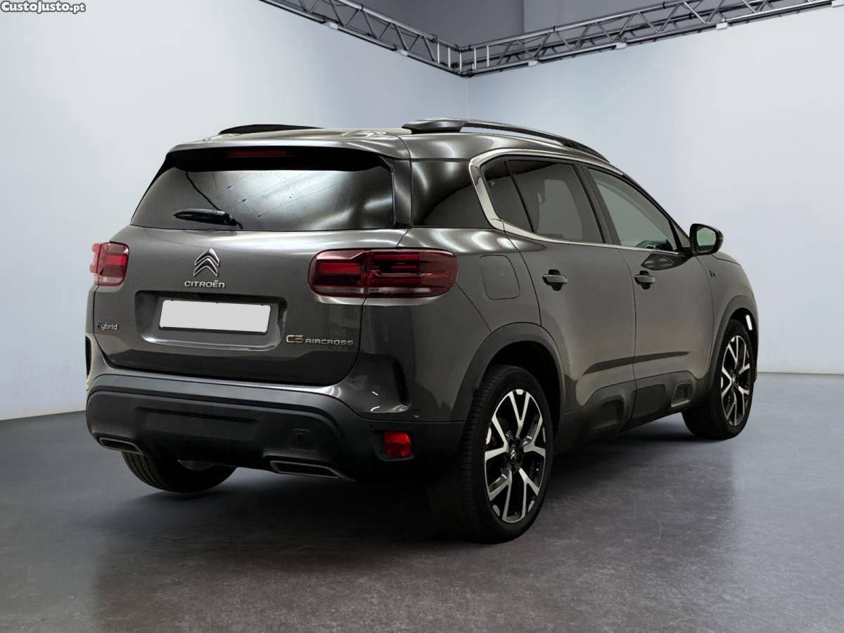 Citroën C5 Aircross 1.6 Hybrid Shine Pack e-EAT8 — fotografia 11