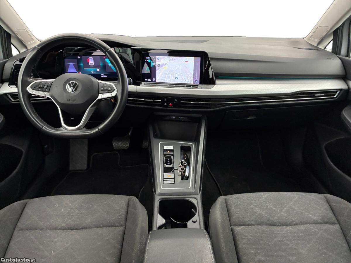 Volkswagen Golf 2.0 TDI SCR Life Business DSG7 — fotografia 6