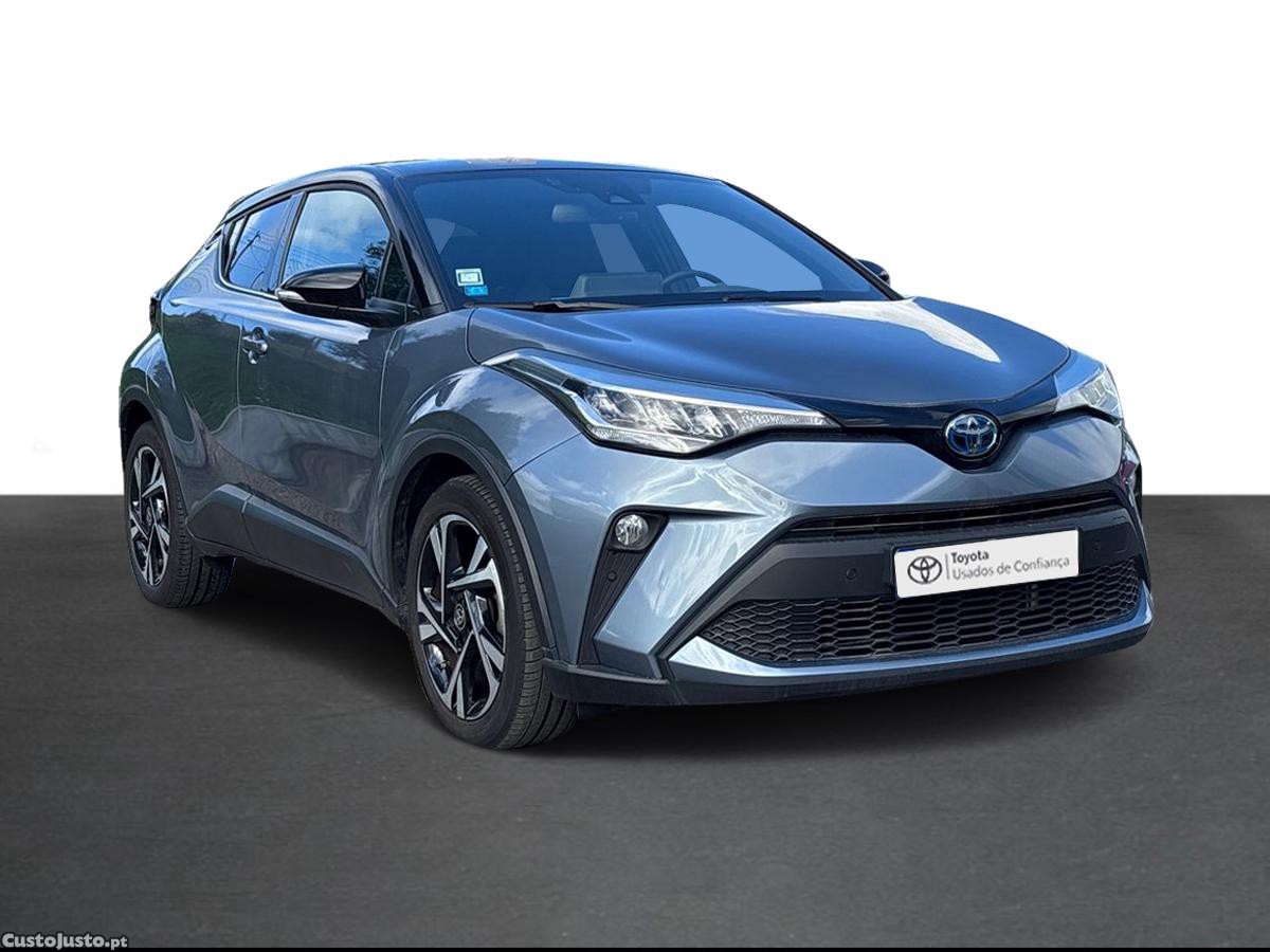 Toyota C-HR 1.8 Hybrid Square Collection — fotografia 2