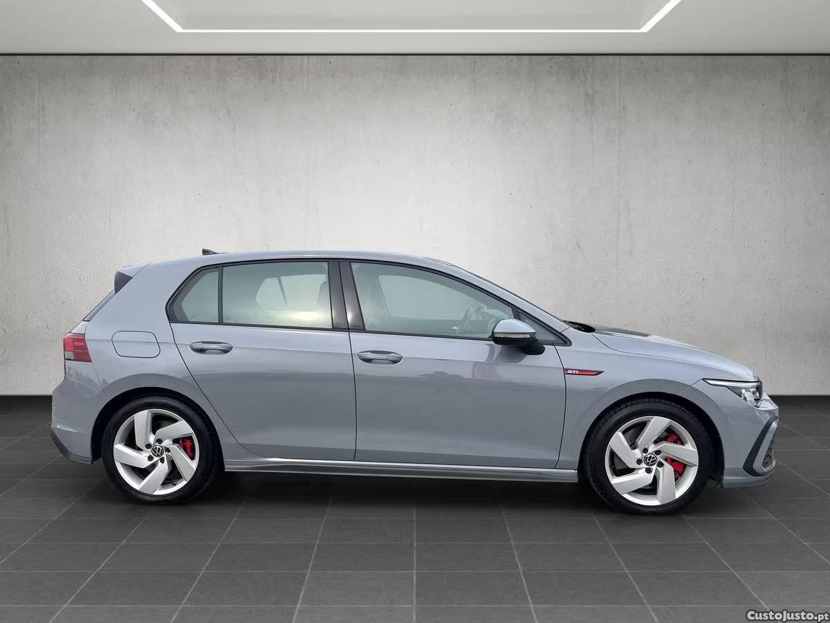VW Golf 2.0 TSI GTI DSG - 23 — photo 5