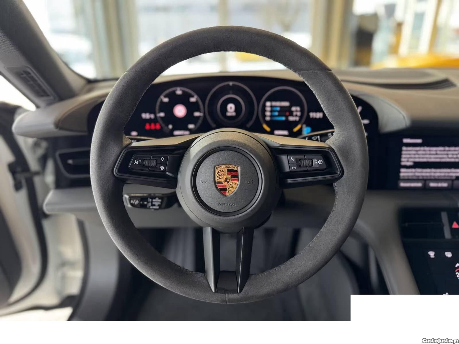 Porsche Taycan 4S Plus — fotografia 6