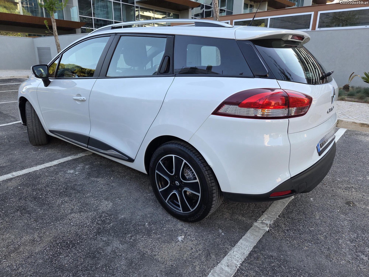 Renault Clio Sport Tourer — fotografia 5