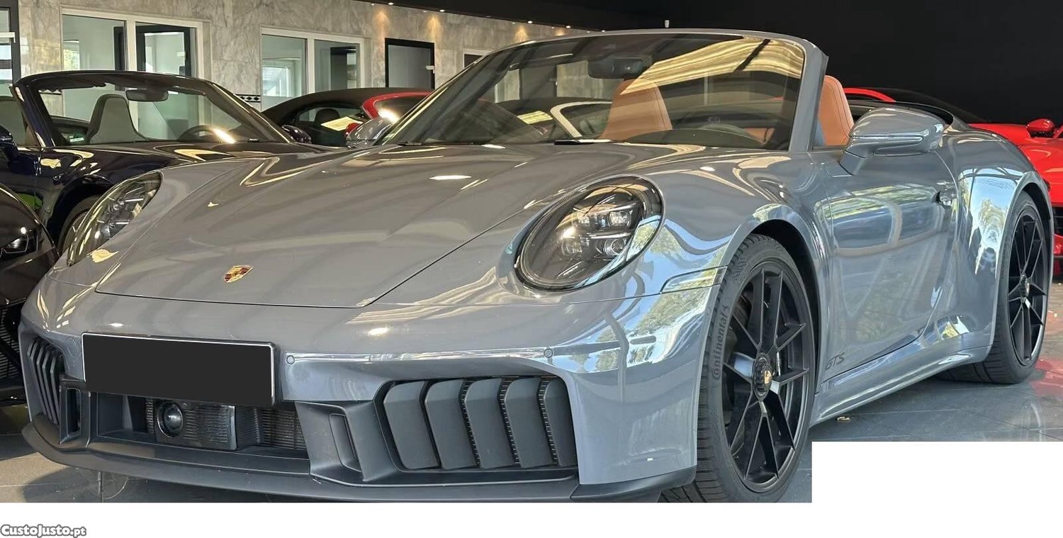 Porsche 911 Carrera GTS — fotografia 12