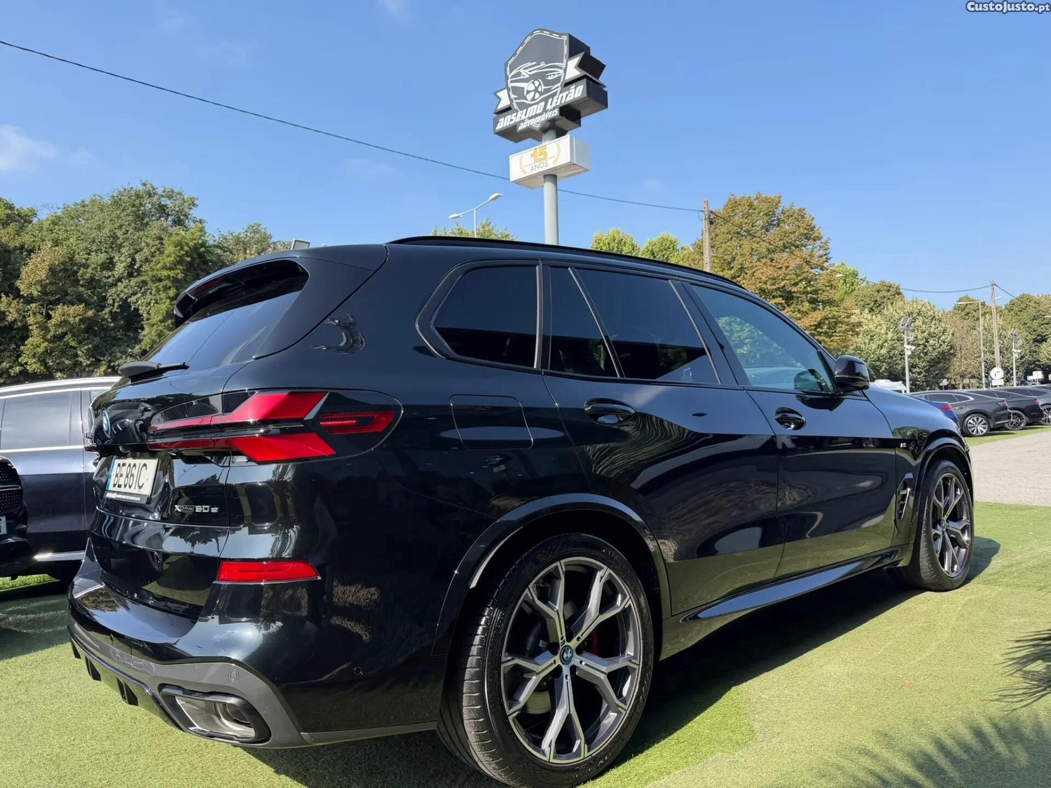 BMW X5 50 e xDrive Pack M Desportivo Pro — fotografia 28
