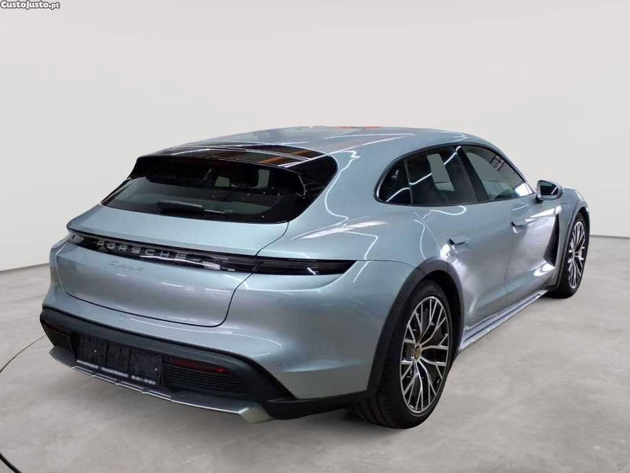 Porsche  4 - 23 foto 3