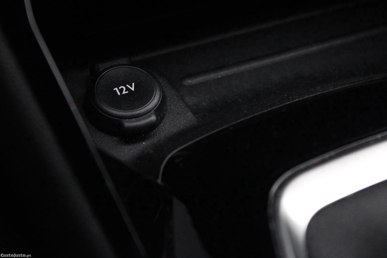 Peugeot 208 1.5 BHDI GT — fotografia 18