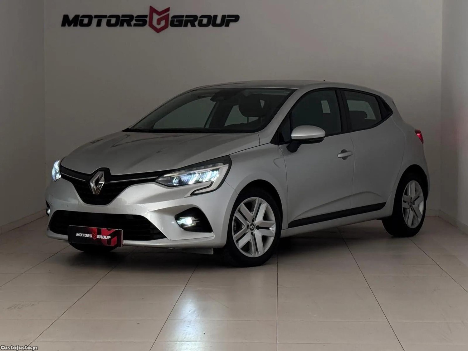 Renault Clio 1.0 Tce Corporate Edition — fotografia 15