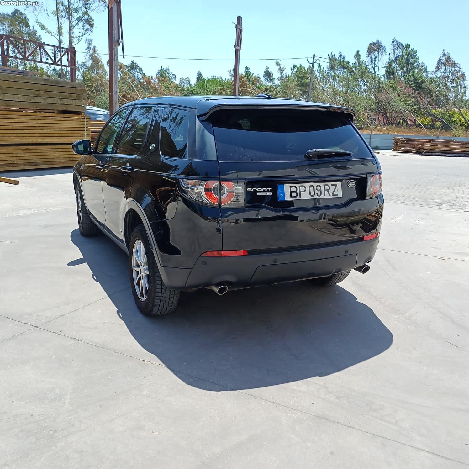 Land Rover Discovery 2.2 td4 150cv — photo 5