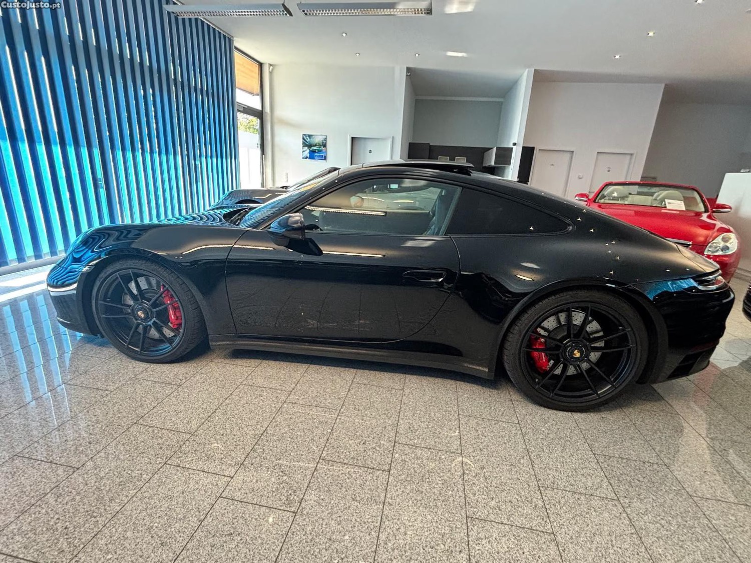 Porsche 911 GTS Coupé — fotografia 12