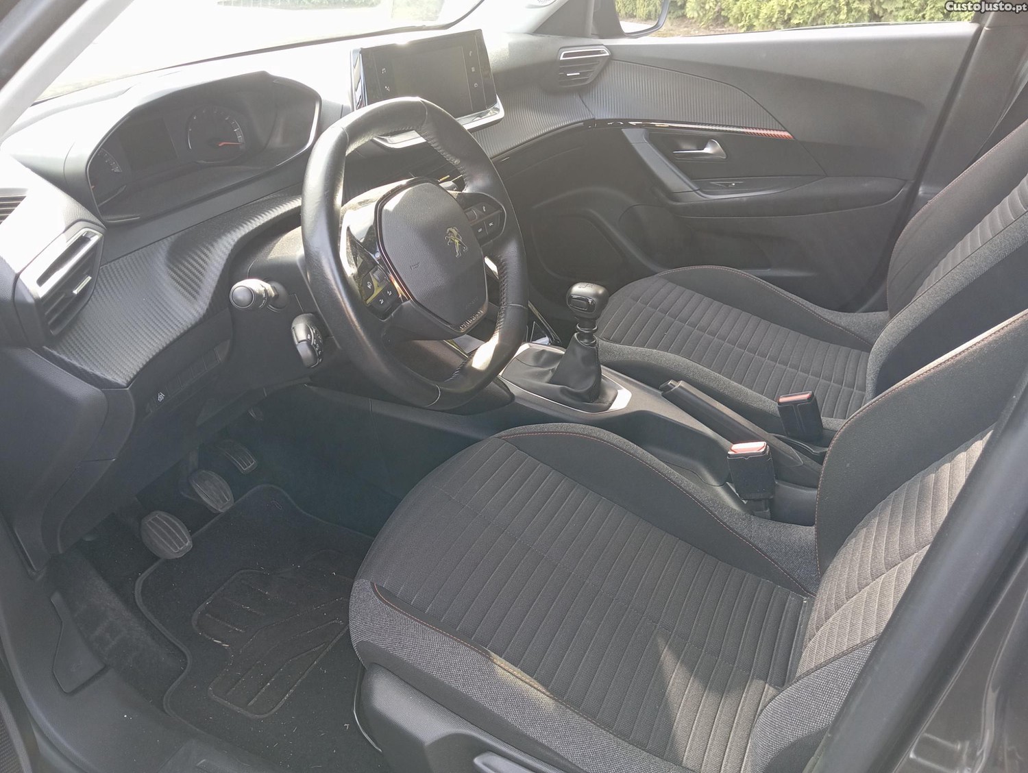 Peugeot 2008 Active pack — fotografia 3