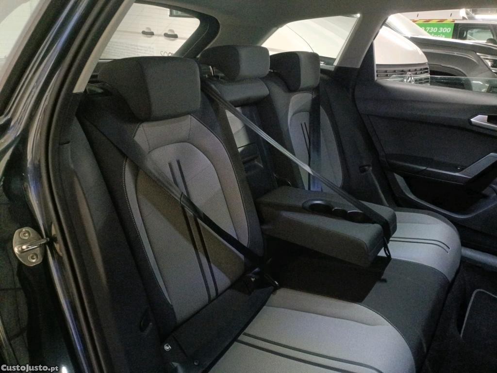 SEAT Leon ST 2.0 TDI Style — fotografia 17