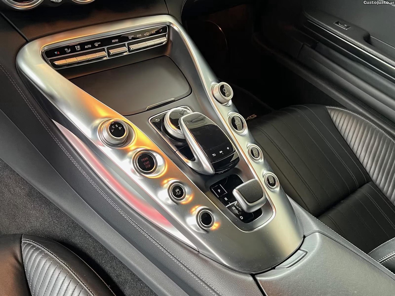 Mercedes-Benz AMG GT V8 — fotografia 4