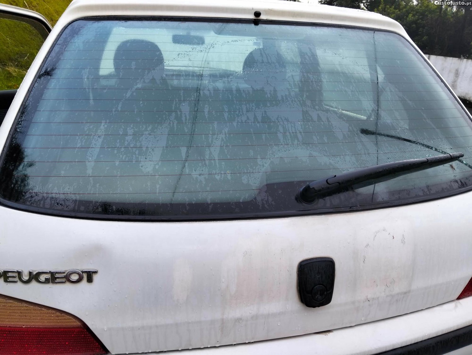 Peugeot 106 1.0I — fotografia 4
