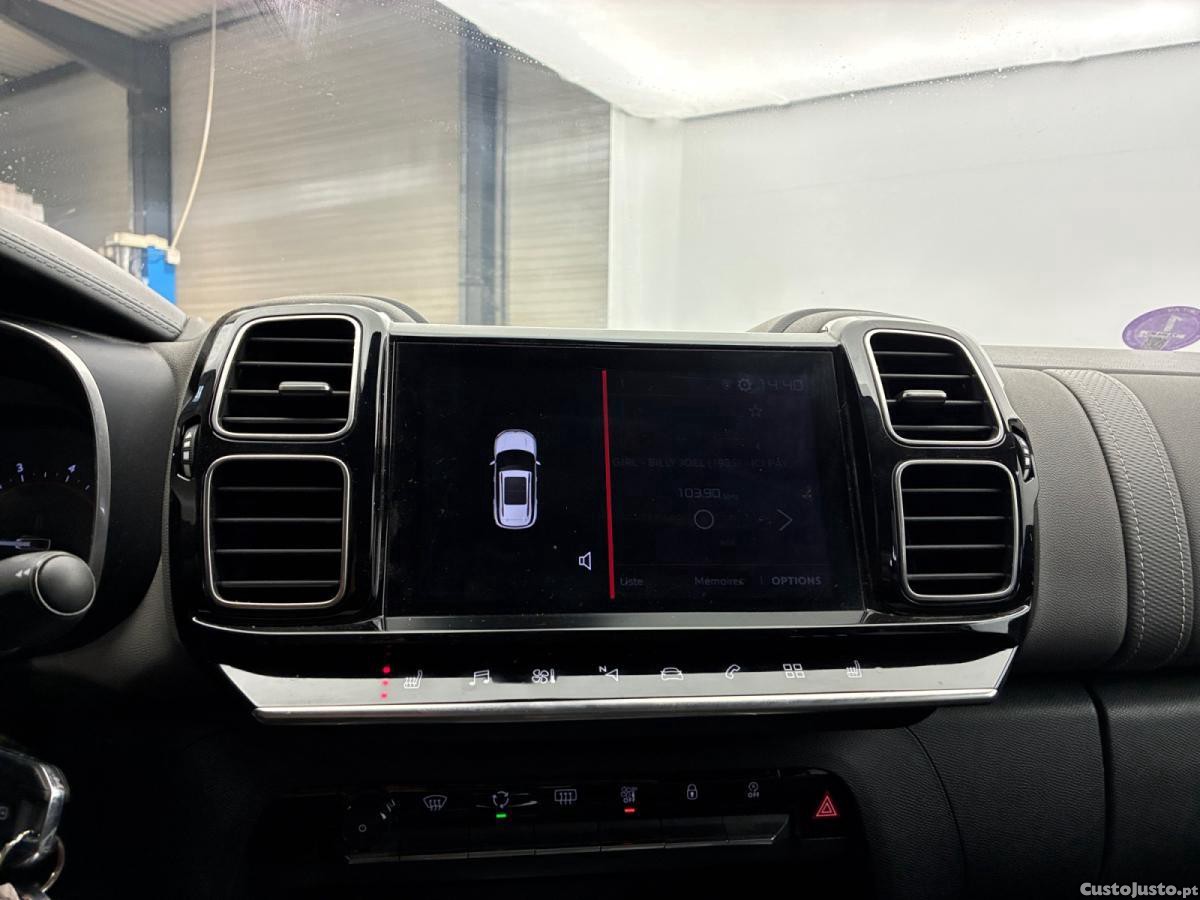 Citroën C5 Aircross 1.2 PureTech Live — fotografia 4