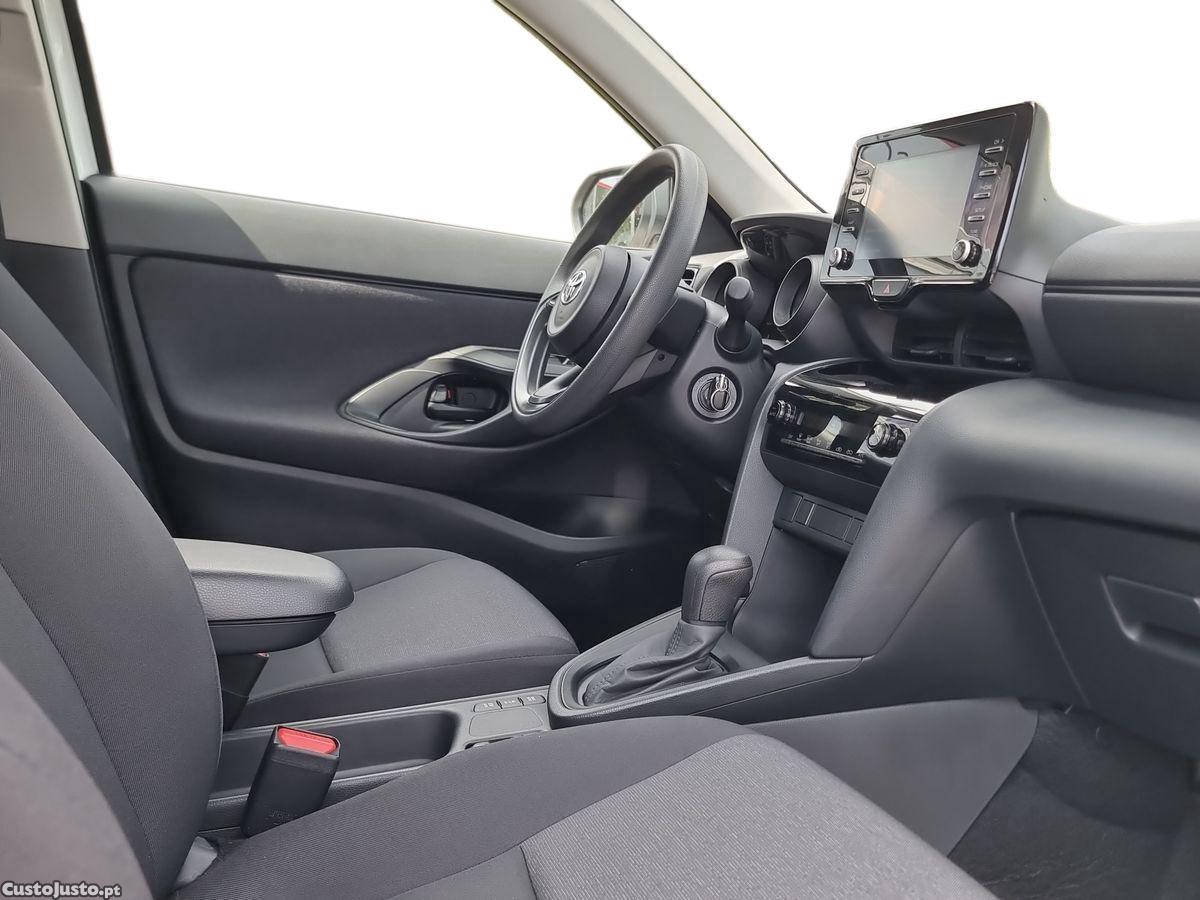 Toyota Yaris Cross 1.5 HDF Comfort — fotografia 10