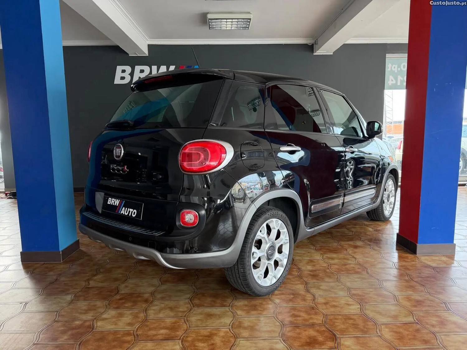 Fiat 500L 1.3 MJ Trekking S&S — fotografia 15